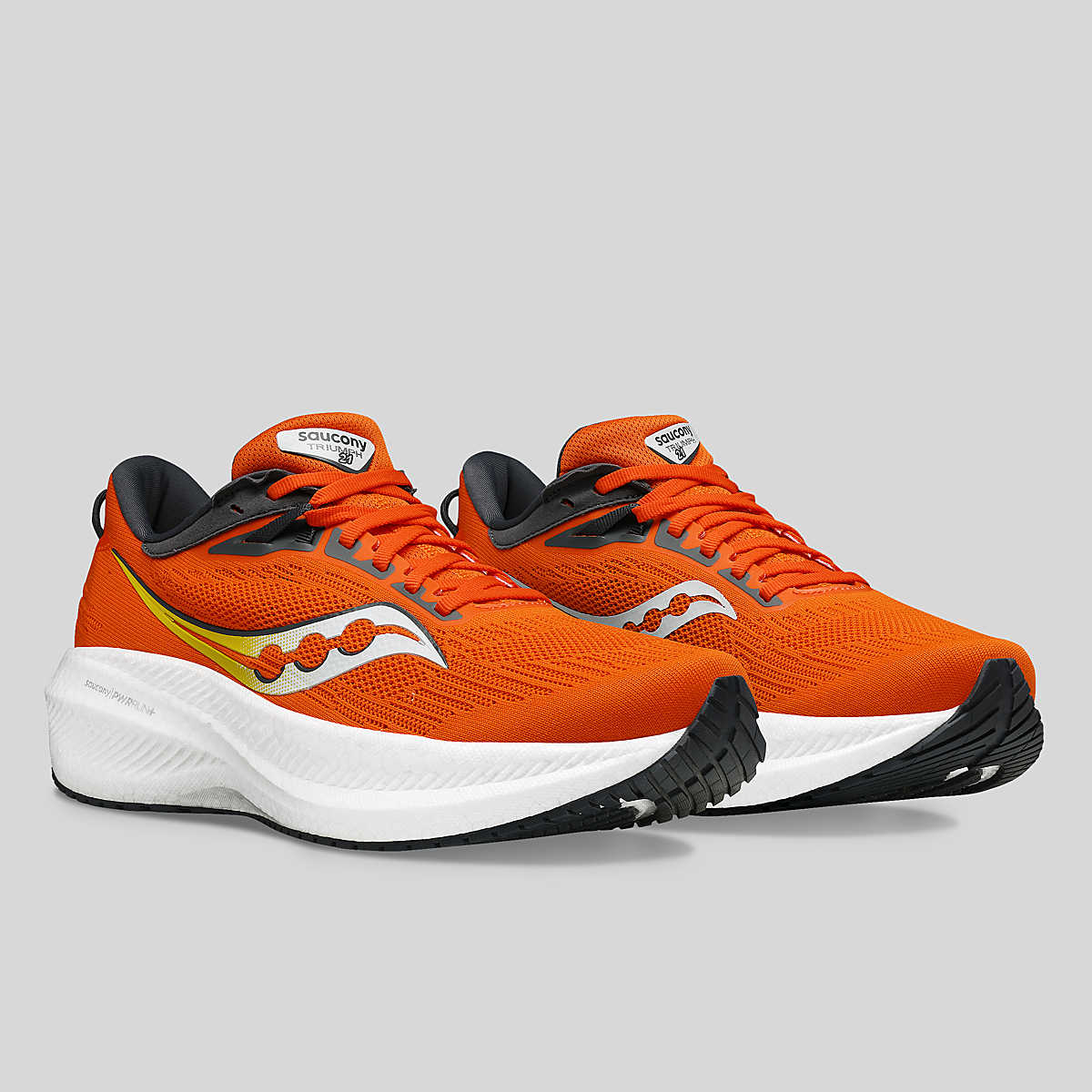 Saucony Triumph 21 VS Sport